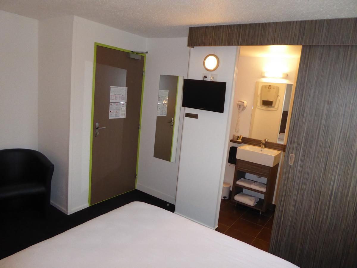 Hotel Le Cosy Villebarou 2*