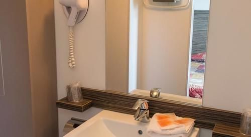 Hotel Le Cosy Villebarou 2*